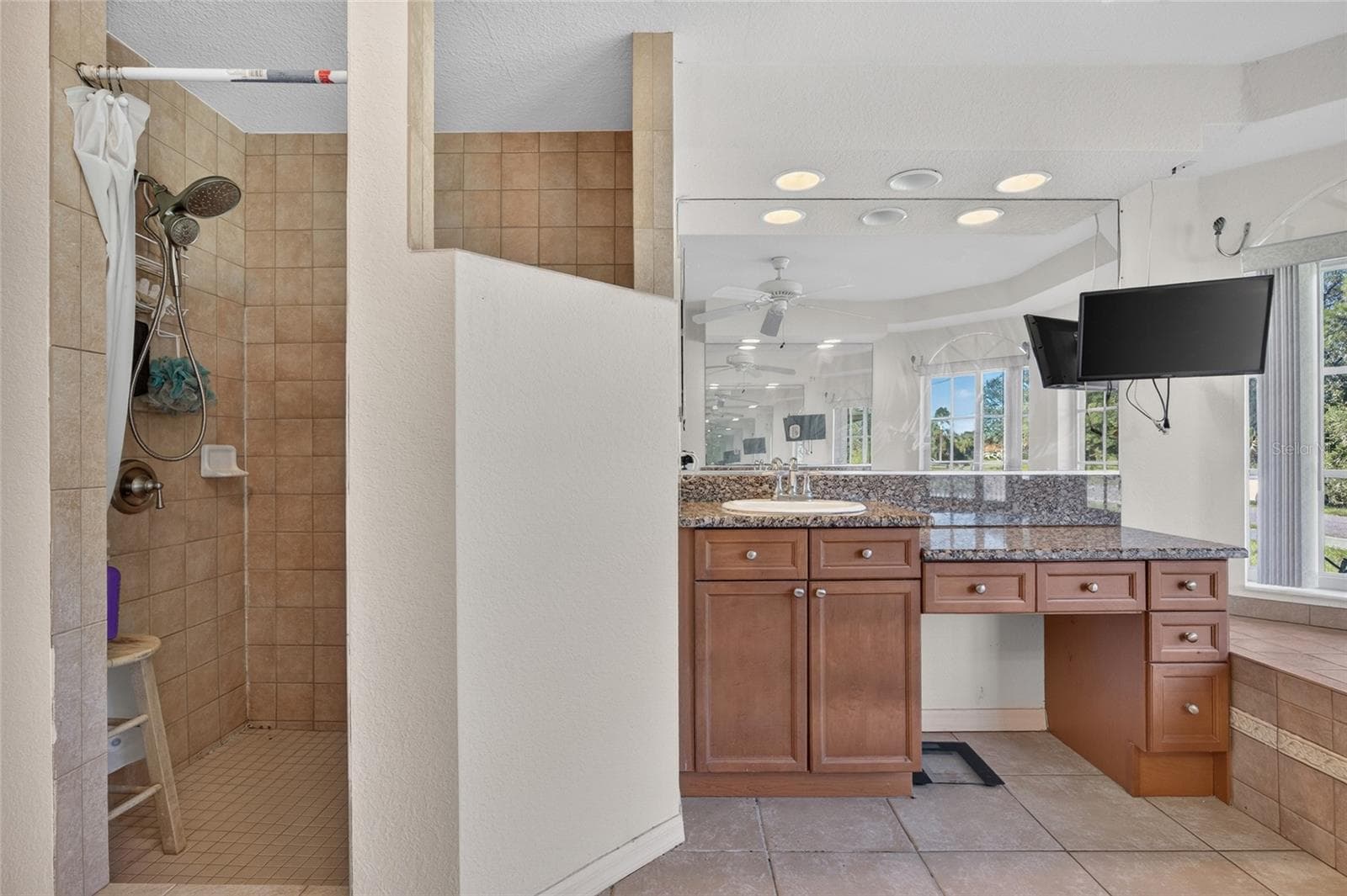 Single Family Residence at 4570 MCALLISTER LN, NORTH PORT, photo 20 of 43