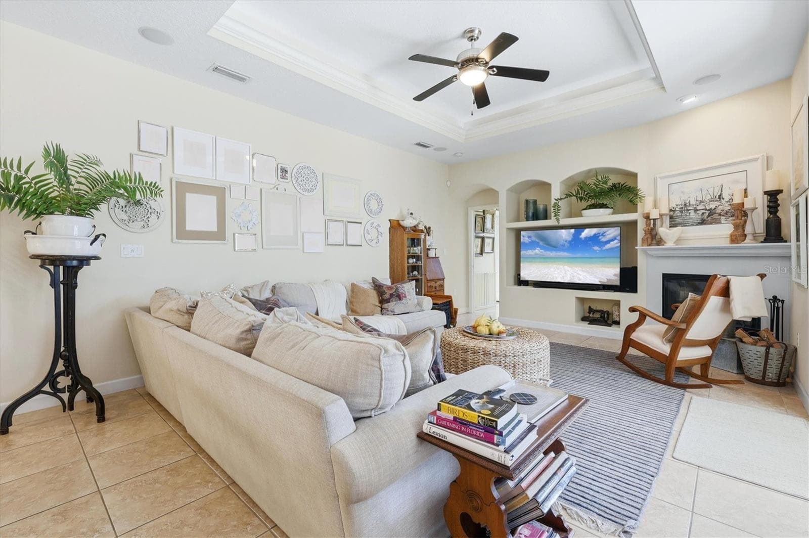 Single Family Residence at 1753 KINGSDOWN DR, SARASOTA, photo 8 of 42