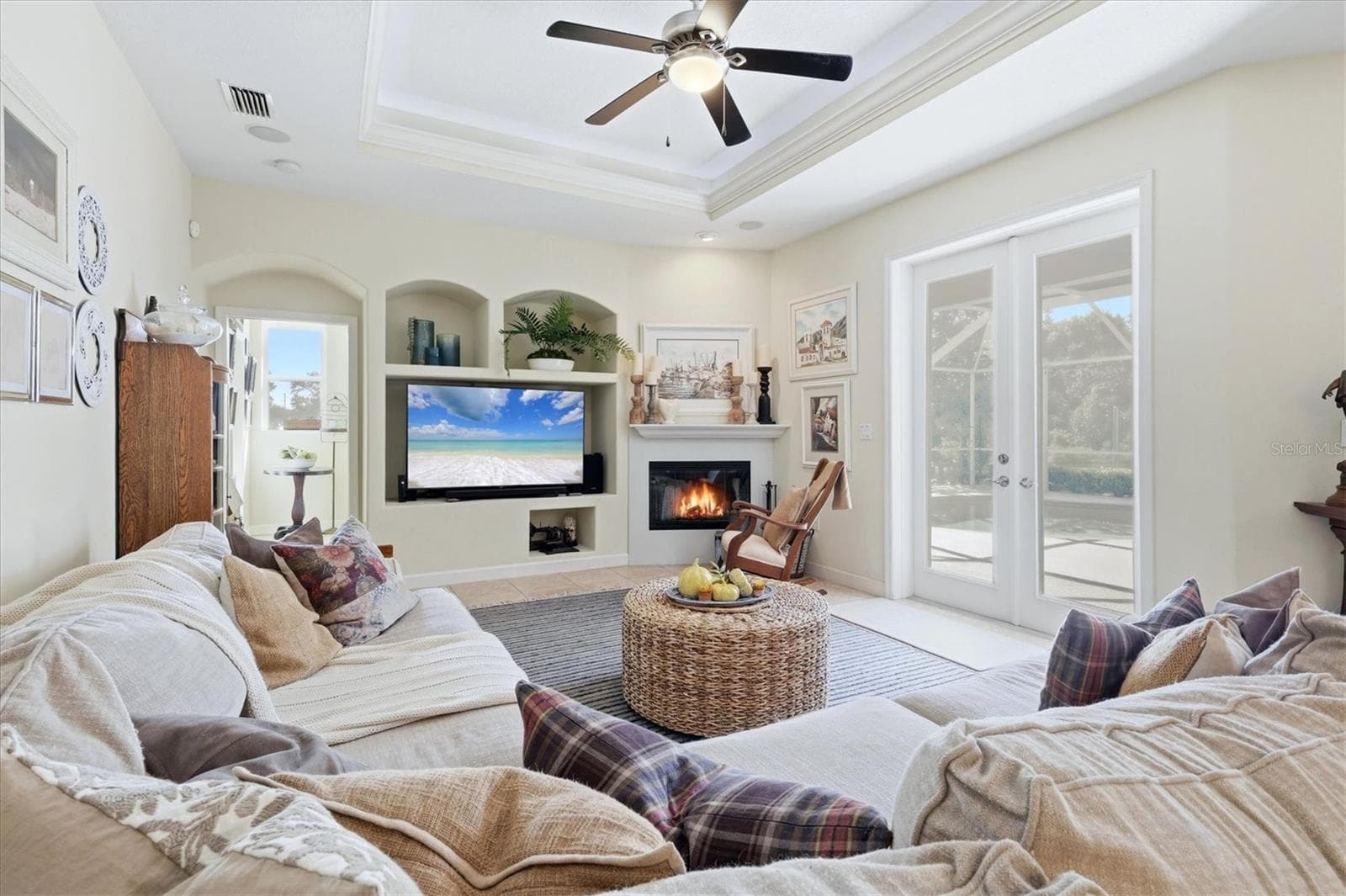 Single Family Residence at 1753 KINGSDOWN DR, SARASOTA, photo 9 of 42