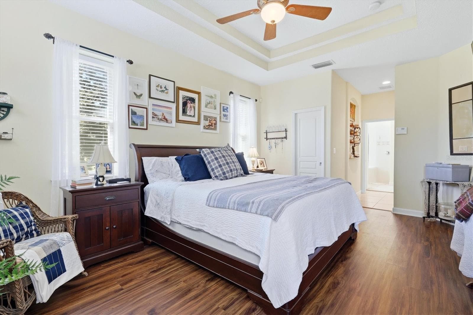 Single Family Residence at 1753 KINGSDOWN DR, SARASOTA, photo 18 of 42