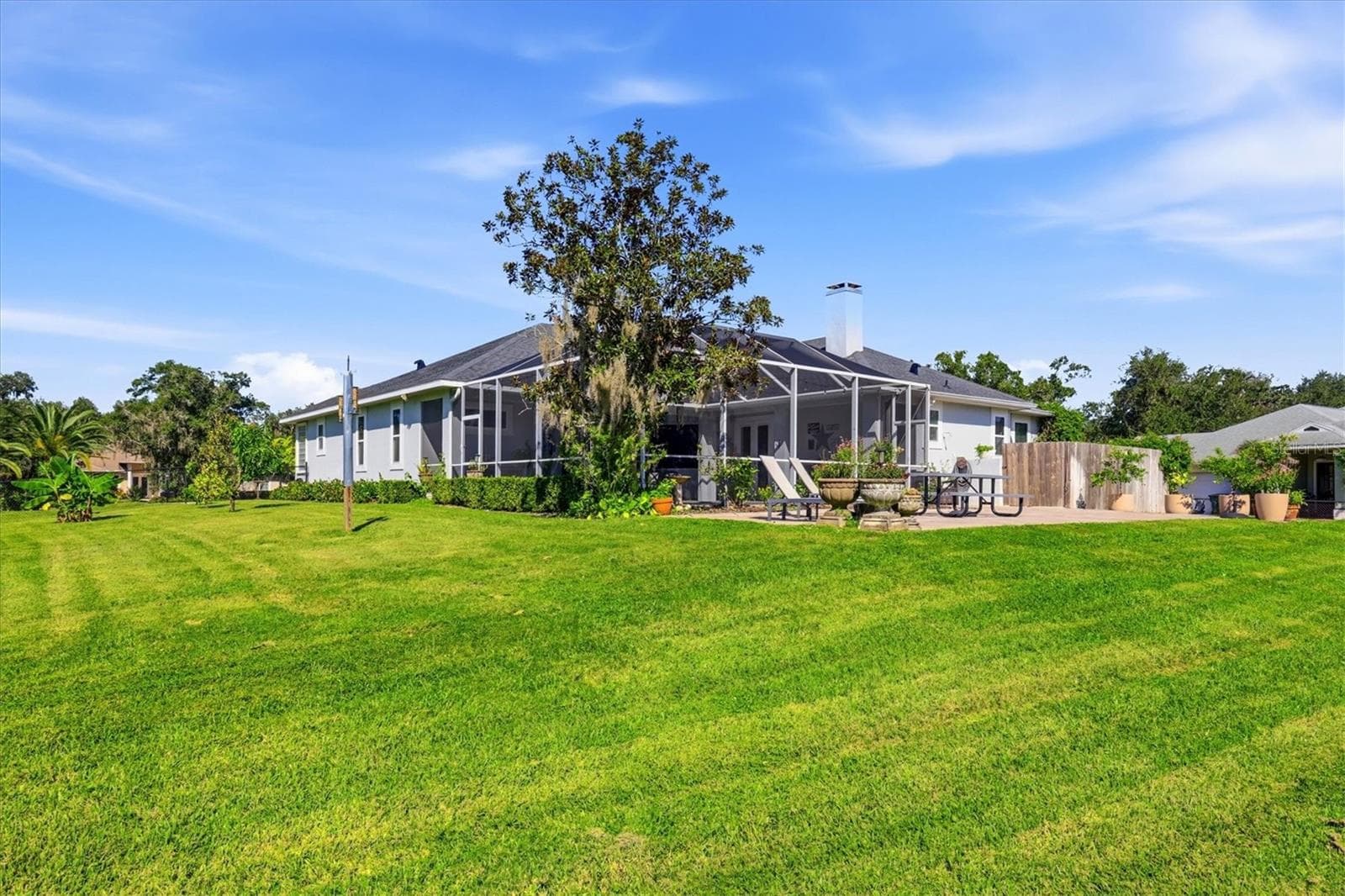 Single Family Residence at 1753 KINGSDOWN DR, SARASOTA, photo 32 of 42