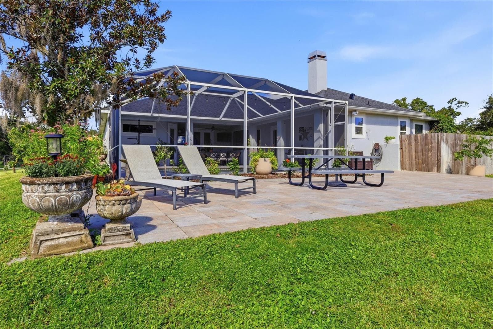 Single Family Residence at 1753 KINGSDOWN DR, SARASOTA, photo 37 of 42