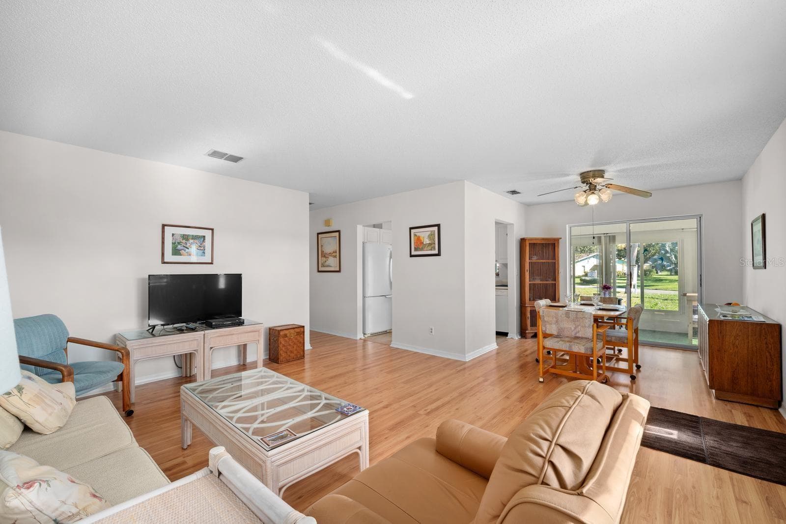 Condominium at 1906 CANTERBURY LN #32, SUN CITY CENTER, photo 6 of 37