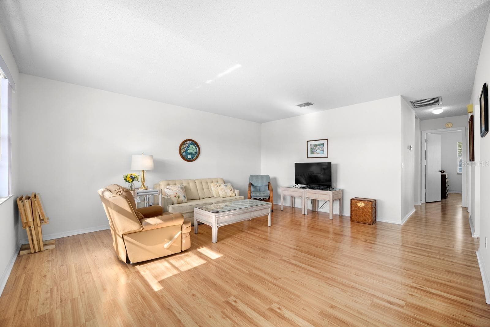Condominium at 1906 CANTERBURY LN #32, SUN CITY CENTER, photo 10 of 37