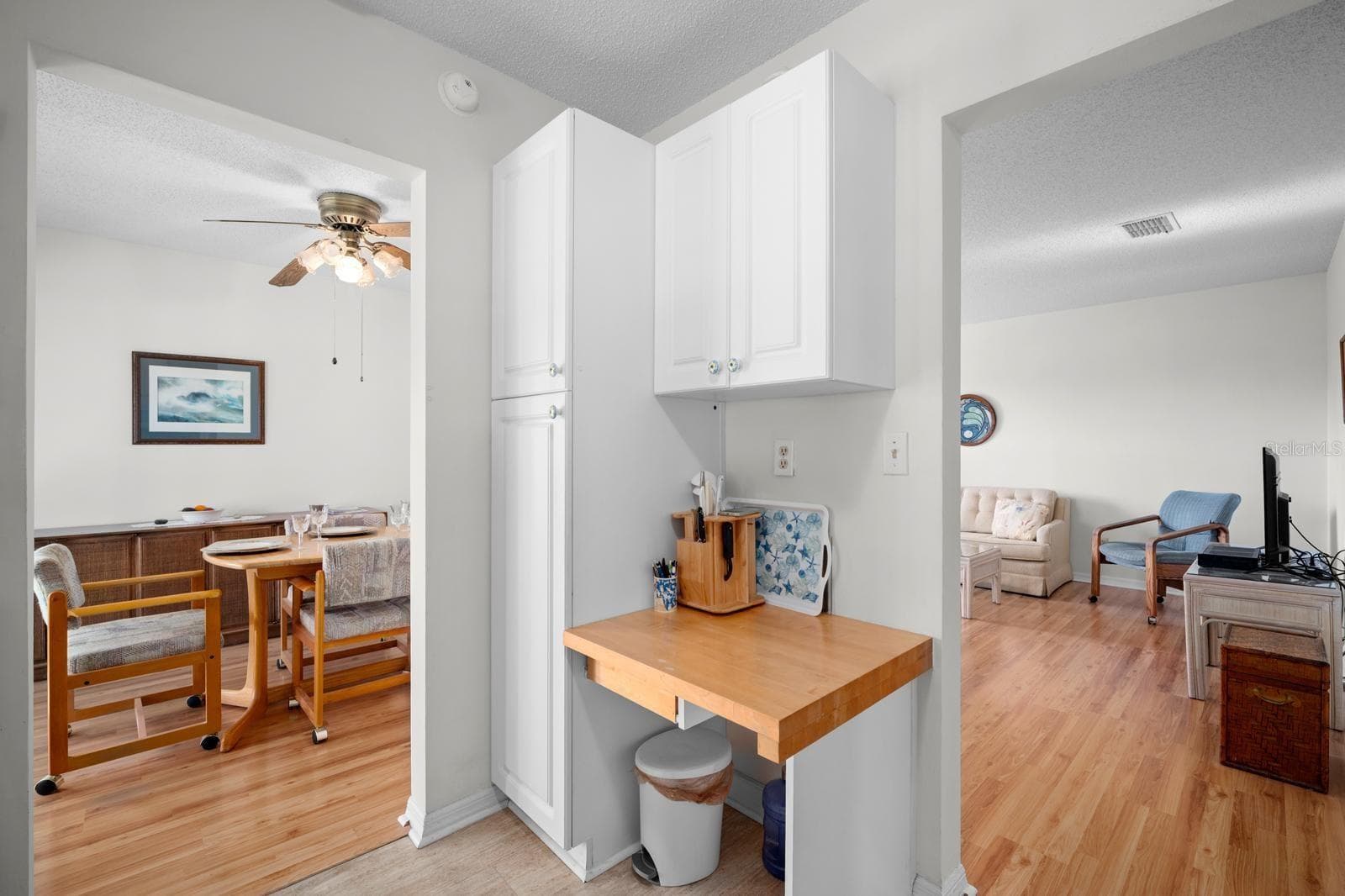 Condominium at 1906 CANTERBURY LN #32, SUN CITY CENTER, photo 13 of 37