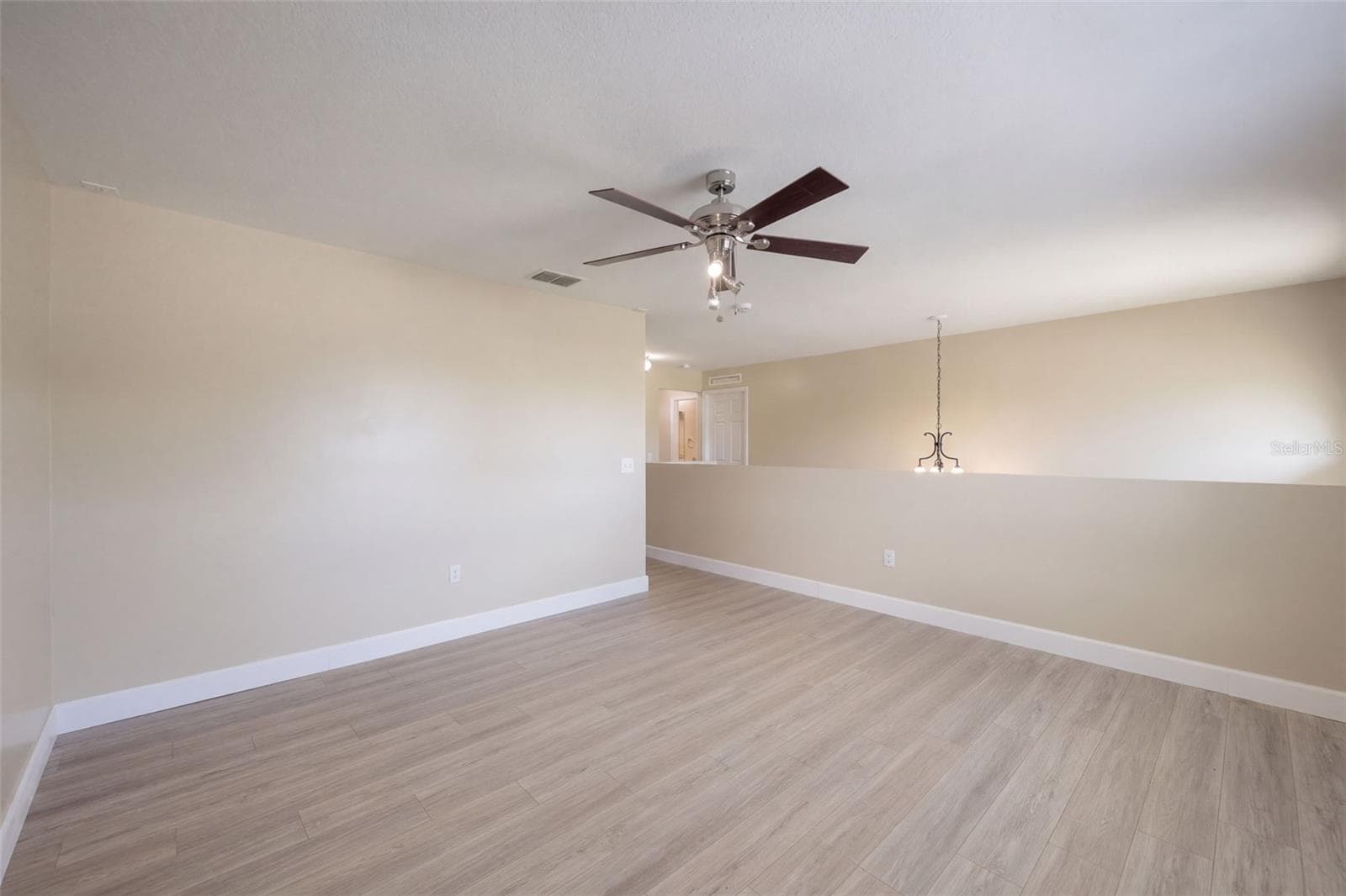 Single Family Residence at 410 FAIRFIELD DR, SANFORD, photo 21 of 55