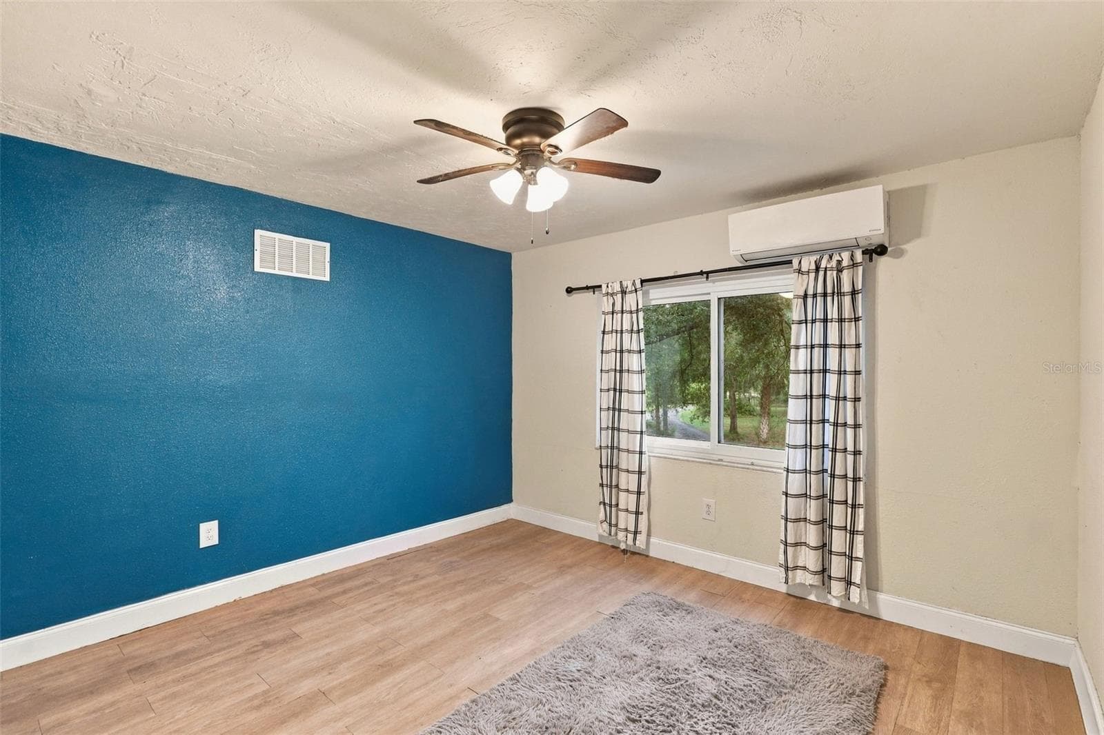 ADU BEDROOM - 2290 MUD LAKE RD, DE LEON SPRINGS