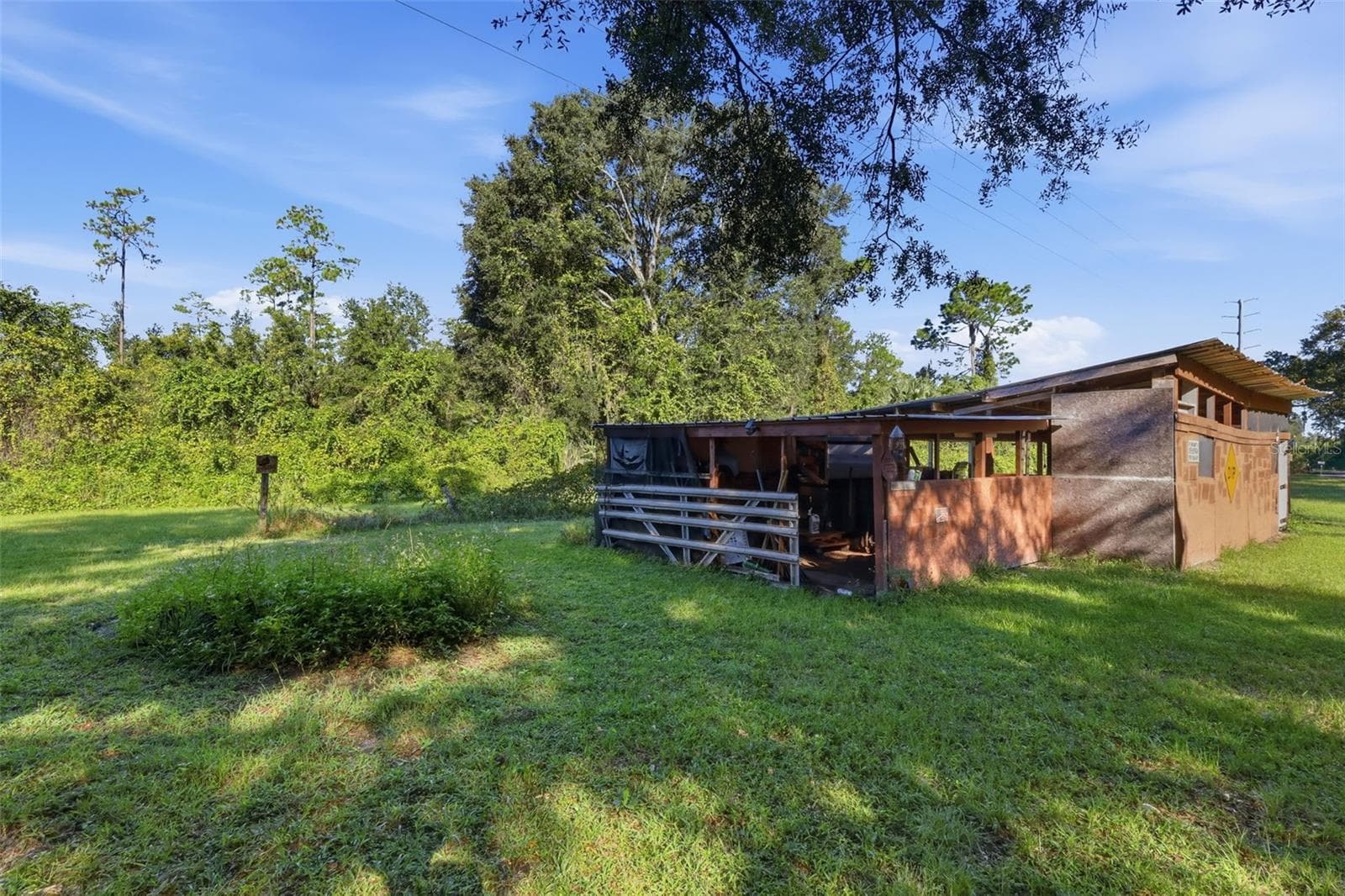 STORAGE BARN - 2290 MUD LAKE RD, DE LEON SPRINGS