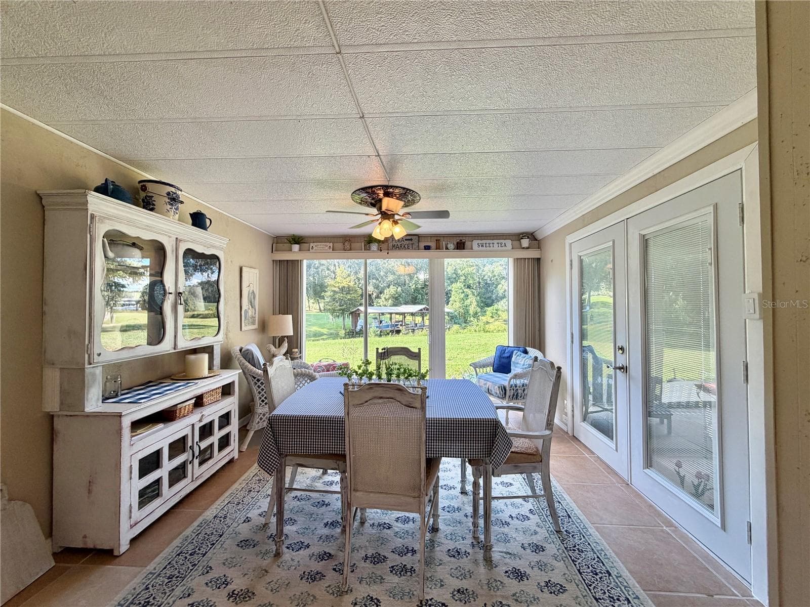 Mobile Home at 107 ROYAL PALM DR, LEESBURG, photo 4 of 60