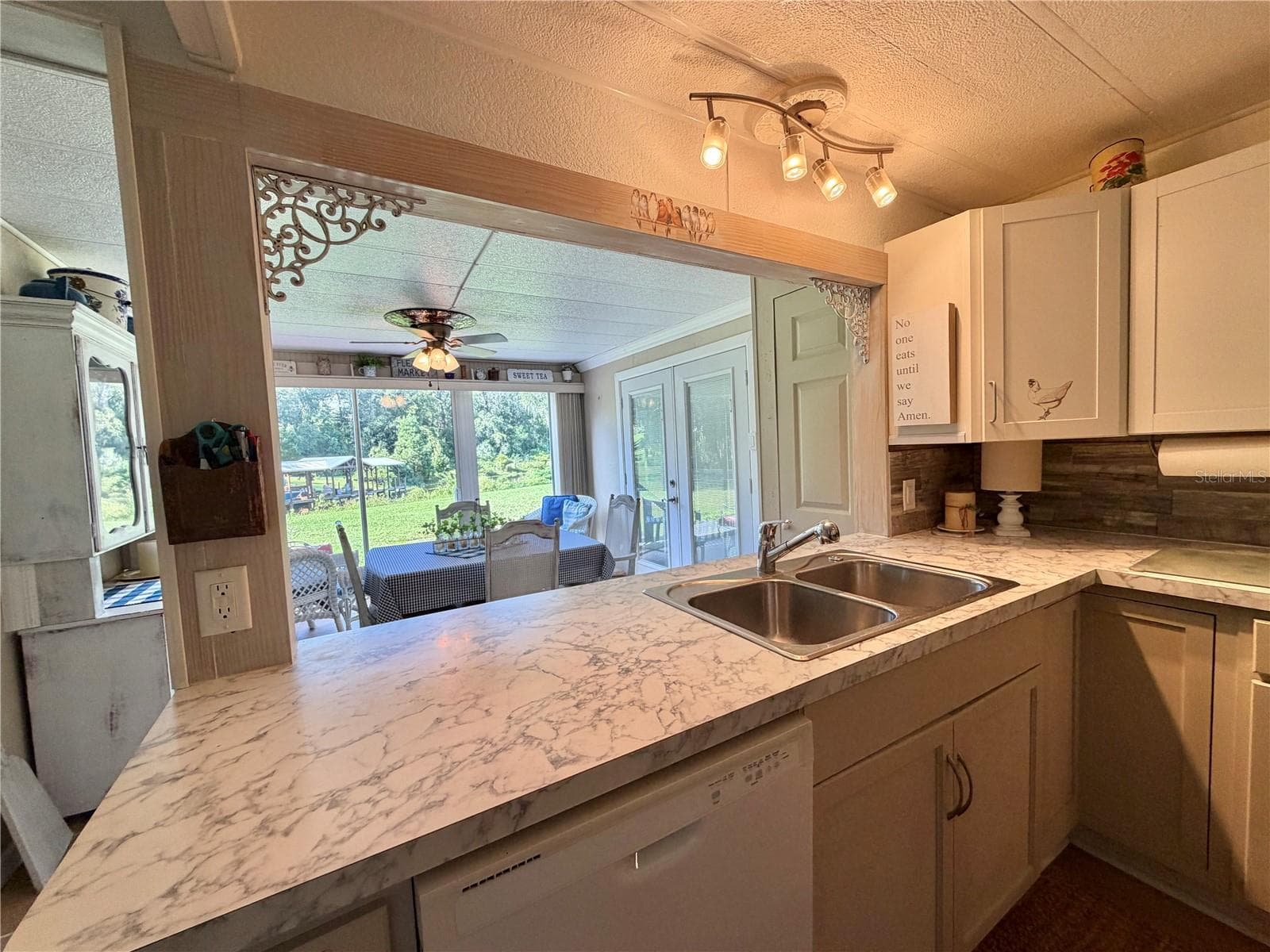 Mobile Home at 107 ROYAL PALM DR, LEESBURG, photo 28 of 60