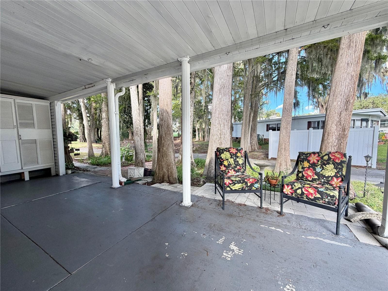 Mobile Home at 107 ROYAL PALM DR, LEESBURG, photo 51 of 60