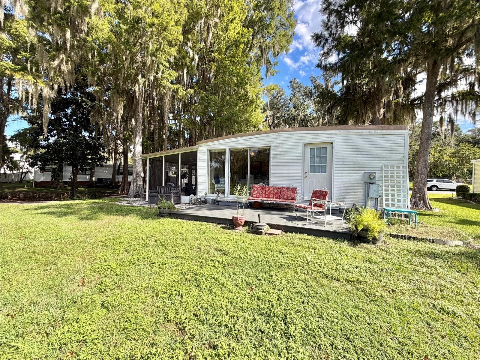Mobile Home at 107 ROYAL PALM DR, LEESBURG, photo 59 of 60
