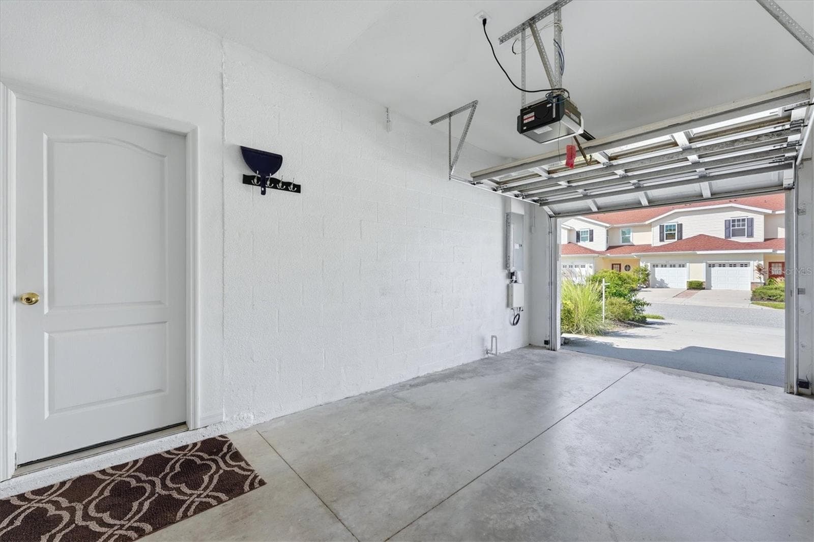 one car garage - 1153 JONAH DR, NORTH PORT
