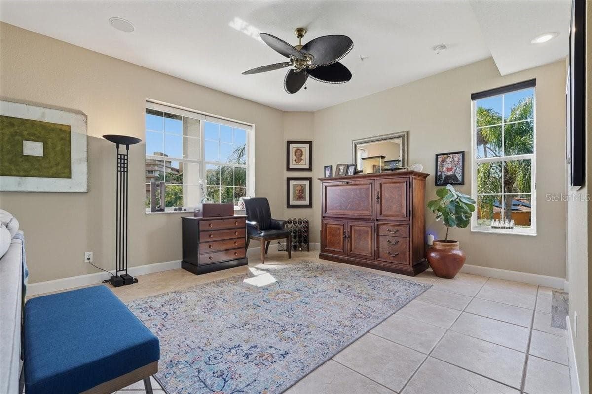 Townhouse at 101 SHOALS CIR, NORTH REDINGTON BEACH, photo 13 of 100