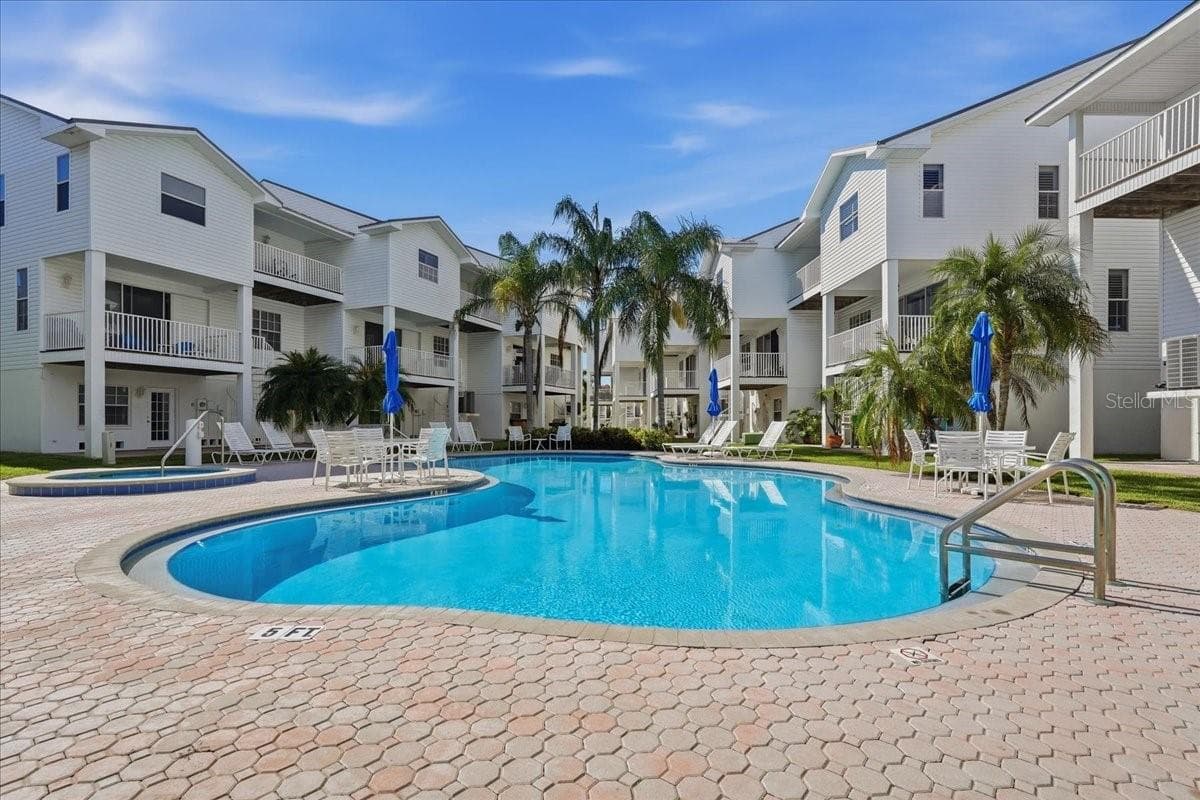 Townhouse at 101 SHOALS CIR, NORTH REDINGTON BEACH, photo 78 of 100