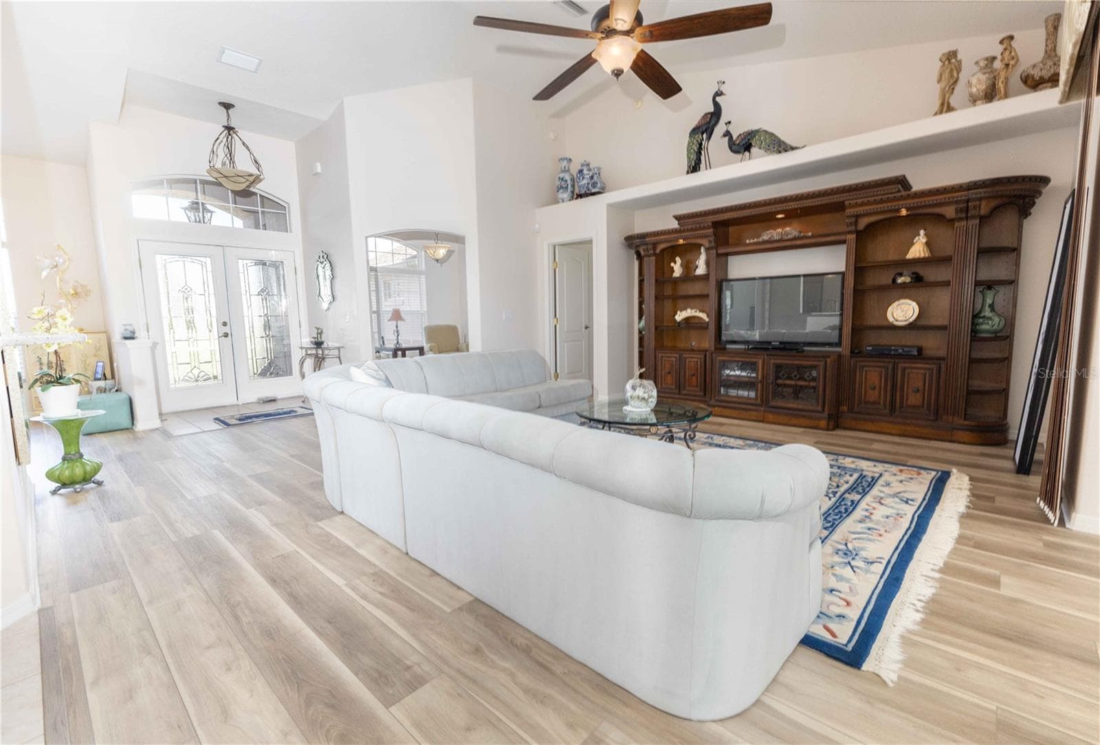 Living area - 5399 COUNTY ROAD 125, WILDWOOD