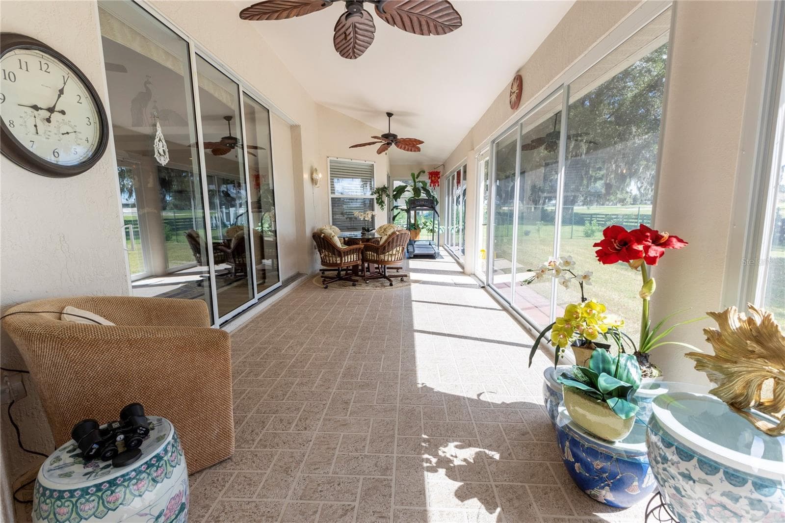 Florida room - 5399 COUNTY ROAD 125, WILDWOOD