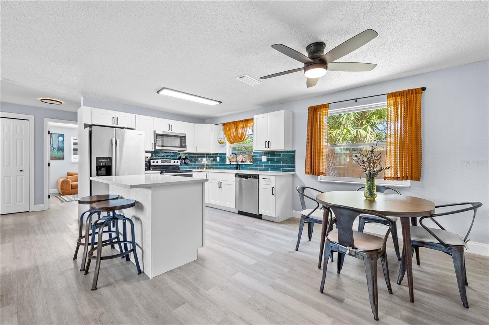 Single Family Residence at 1486 CAROLYN LN, CLEARWATER, photo 11 of 32