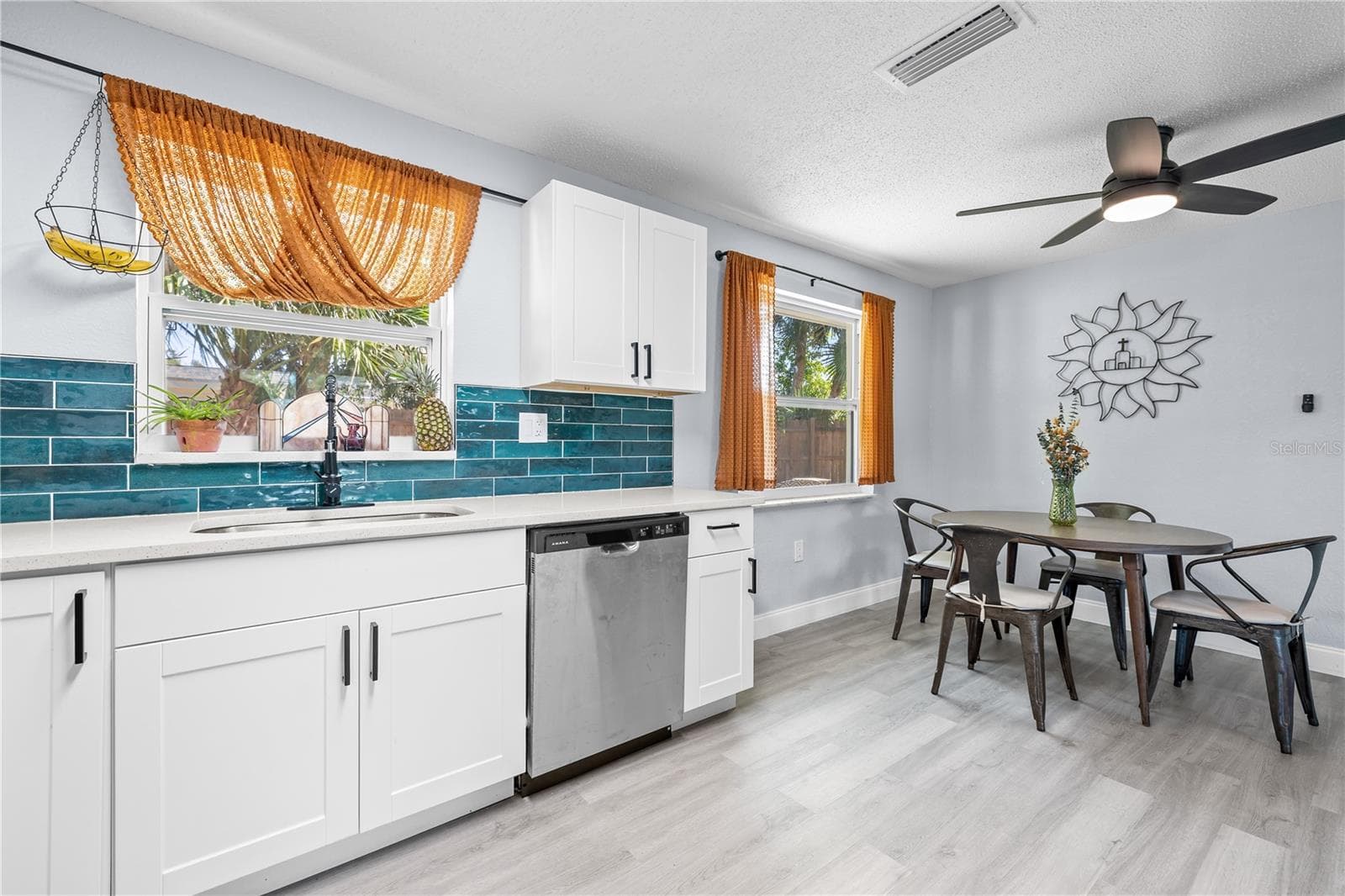 Single Family Residence at 1486 CAROLYN LN, CLEARWATER, photo 12 of 32