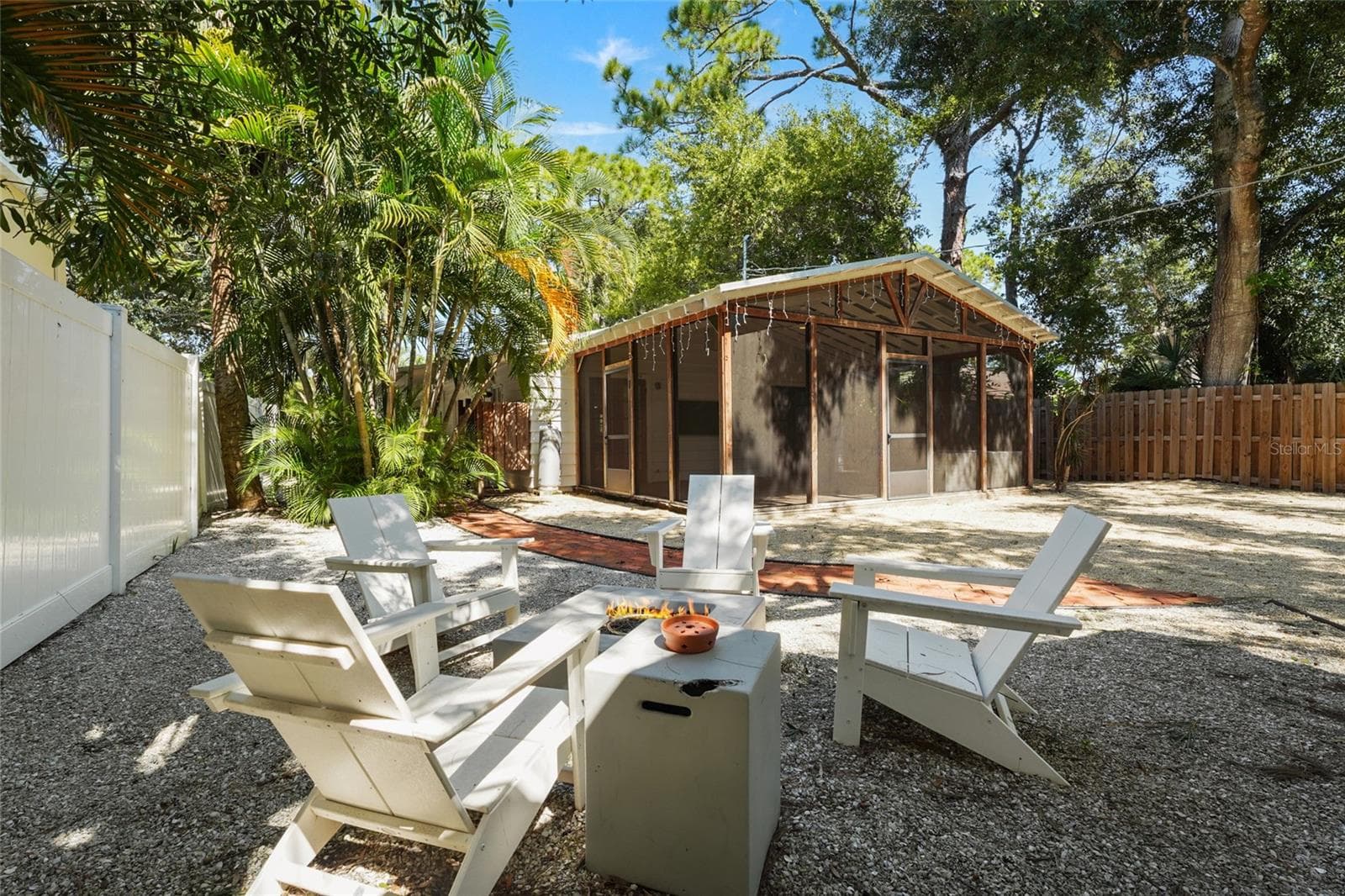 Single Family Residence at 2142 WALDEMERE ST, SARASOTA, photo 32 of 42
