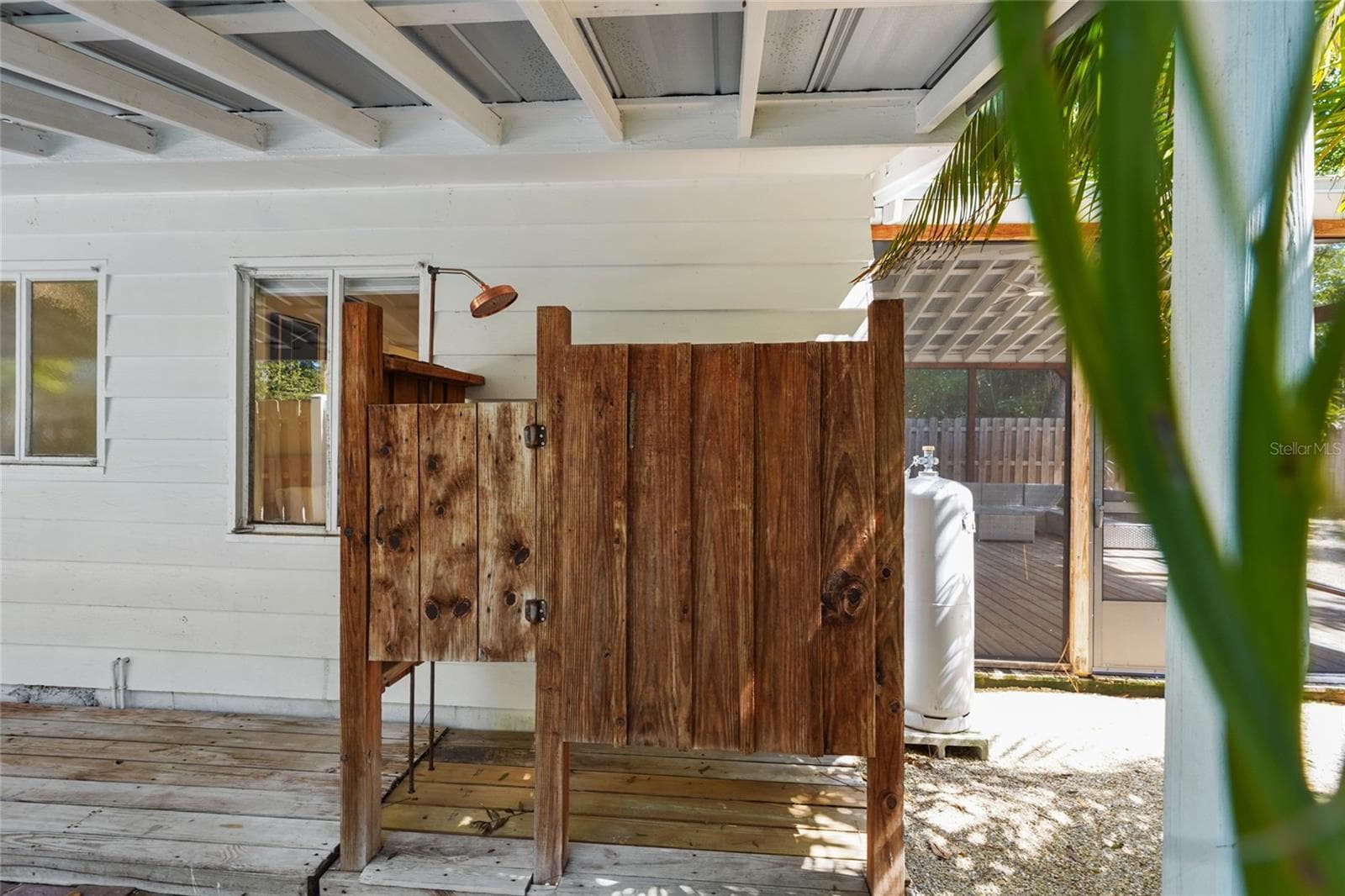 Single Family Residence at 2142 WALDEMERE ST, SARASOTA, photo 36 of 42