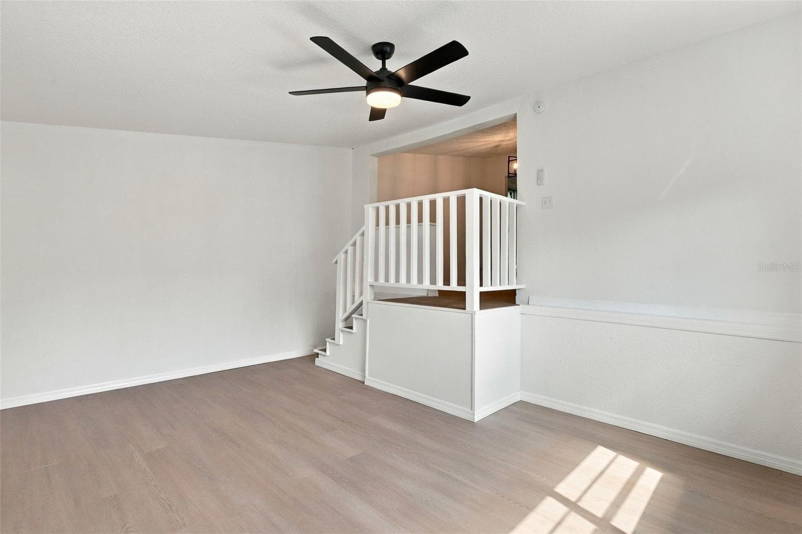 Guest House - 41520 CHARM LAKE DR, UMATILLA