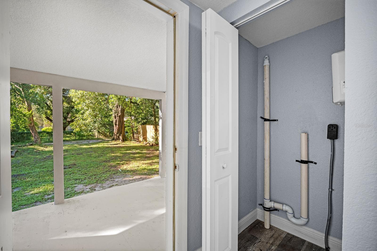 Single Family Residence at 1319 E NORFOLK ST, TAMPA, photo 20 of 34