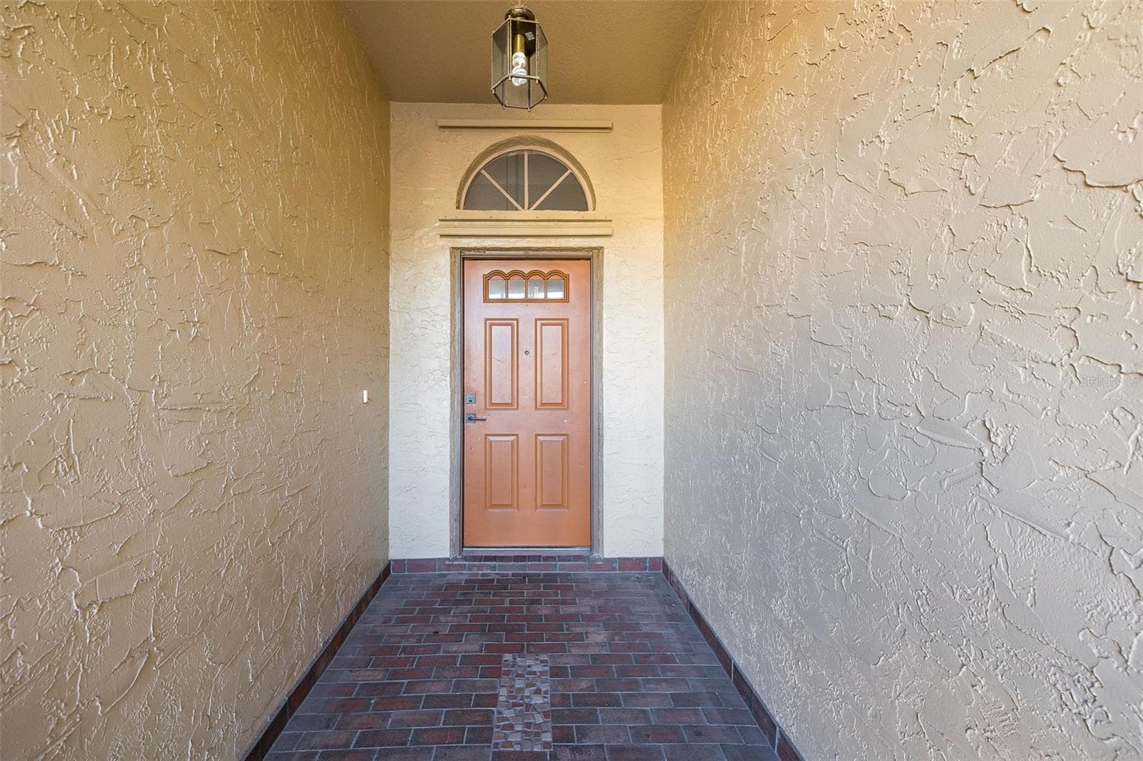 Enclosed entry - 4622 SAWGRASS BLVD, NEW PORT RICHEY