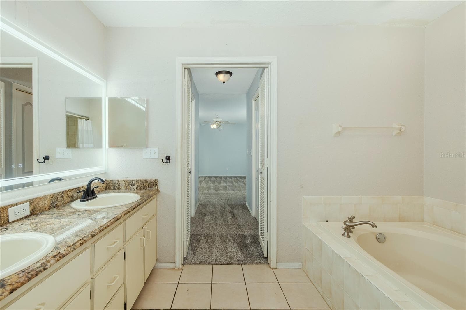 Ensuite bath - 4622 SAWGRASS BLVD, NEW PORT RICHEY