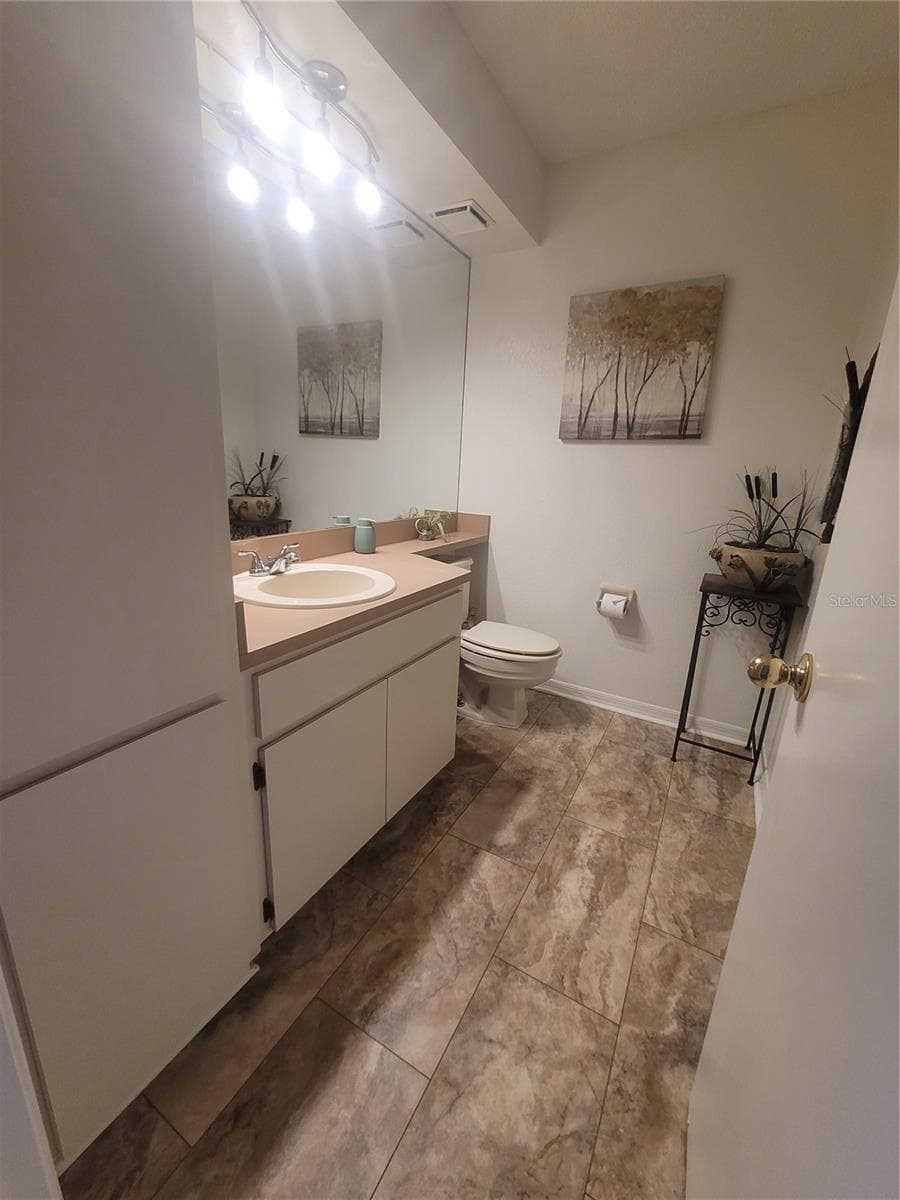 Townhouse at 1328 CYPRESS COVE CT, INVERNESS, photo 11 of 29