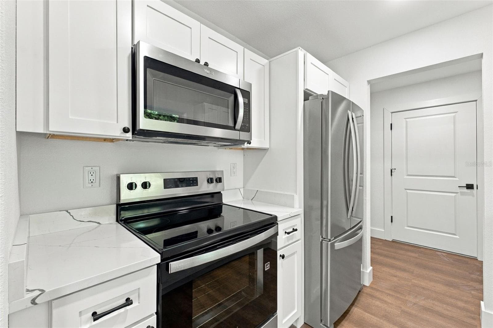 Single Family Residence at 5065 BROMLEY AVE, SPRING HILL, photo 13 of 28