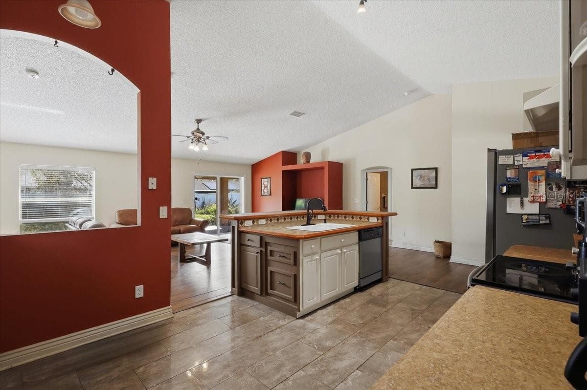 Single Family Residence at 92 ROBINSON DR, PALM COAST, photo 22 of 45