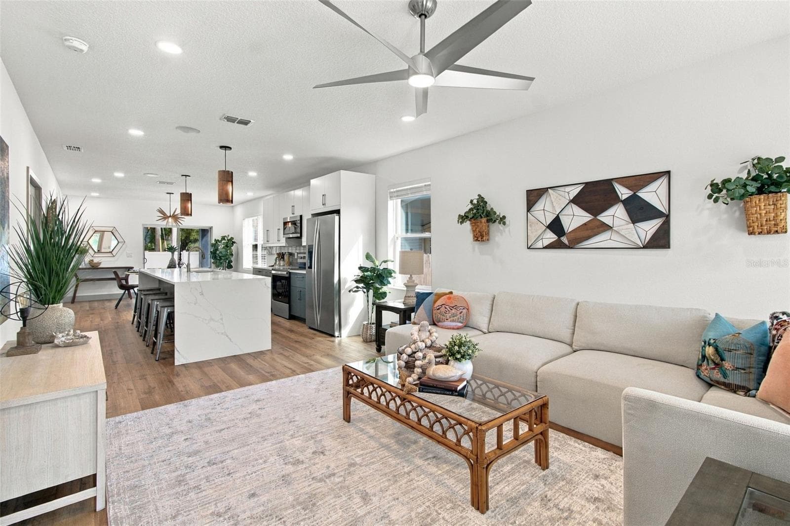 Single Family Residence at 2230 KINGSTON ST S, ST PETERSBURG, photo 2 of 46