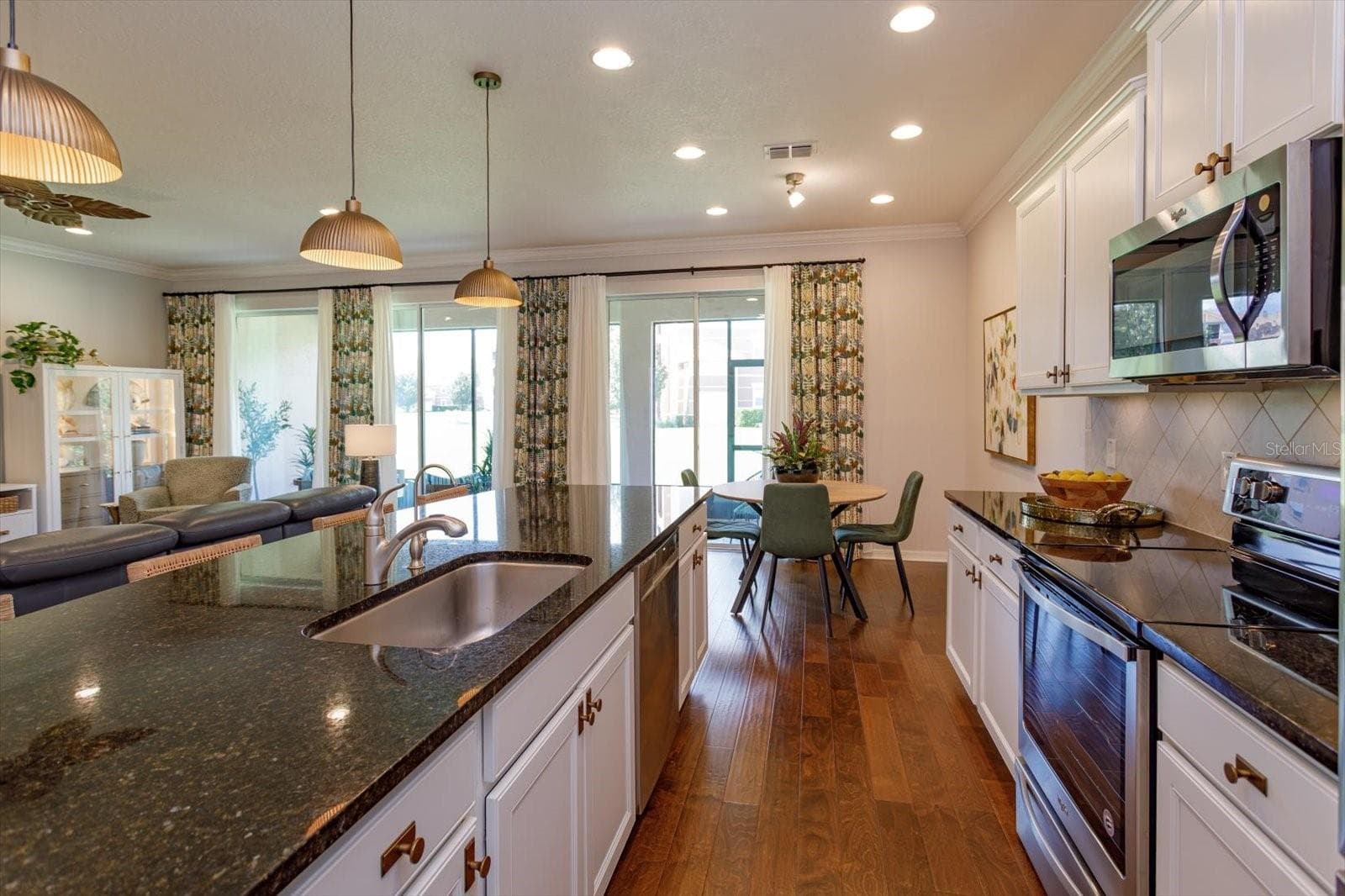 Kitchen/Breakfast area - 1454 EL CONTE DR, CHAMPIONS GATE