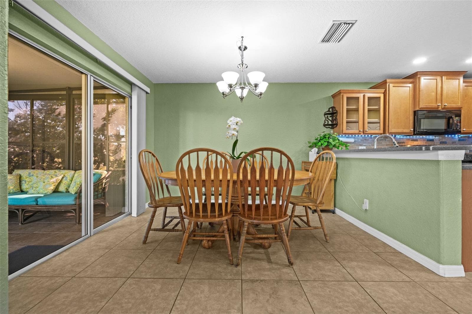 Single Family Residence at 11686 TEMPEST HARBOR LOOP, VENICE, photo 11 of 67