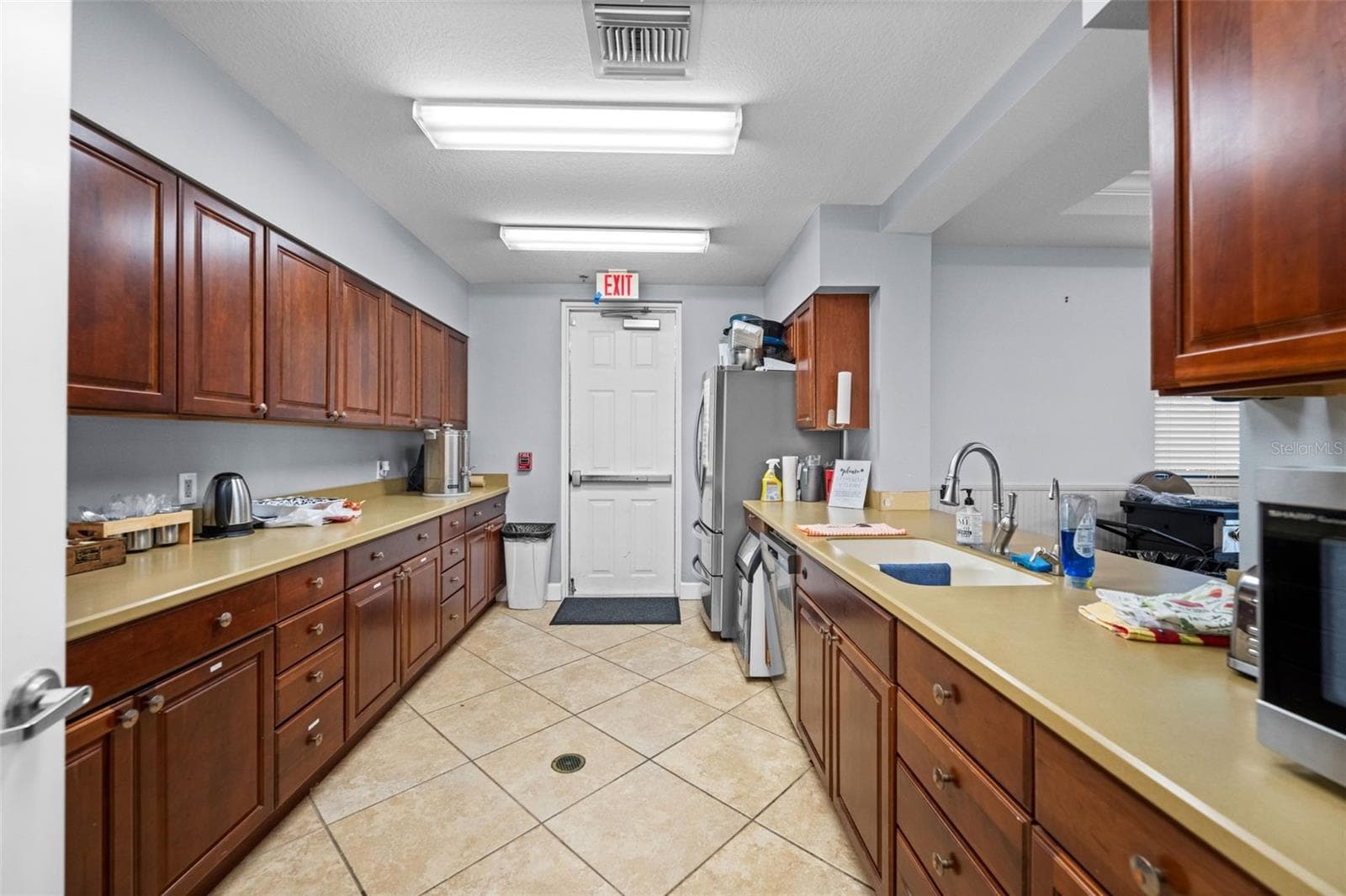 Single Family Residence at 11686 TEMPEST HARBOR LOOP, VENICE, photo 42 of 67
