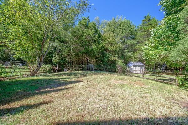 Single Family Residence at 13325 Pontchatrain Avenue, Charlotte, photo 19 of 19
