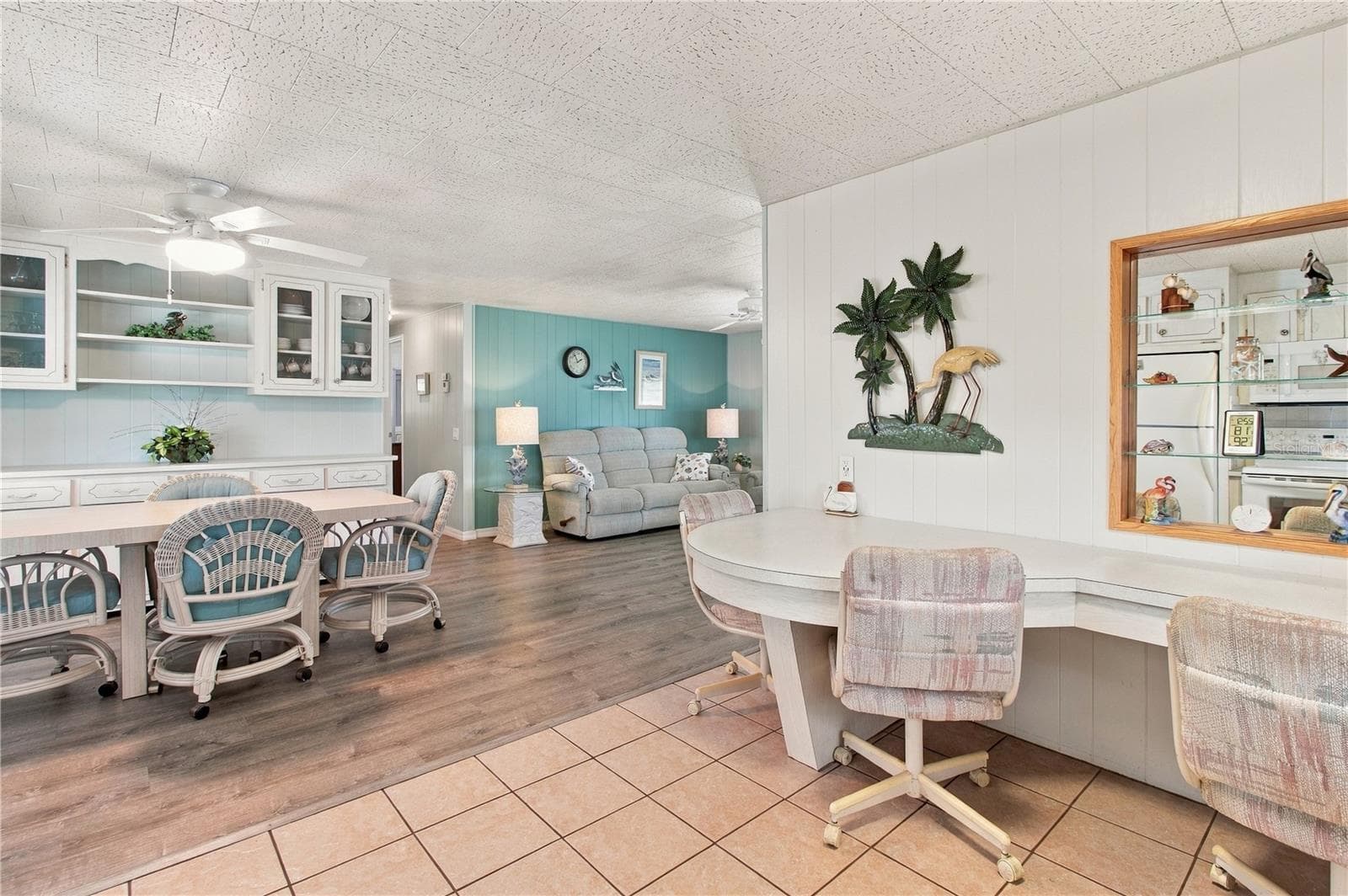 Mobile Home at 603 CYPRUS CT, BRADENTON, photo 12 of 34