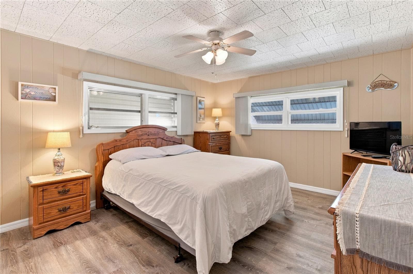 Mobile Home at 603 CYPRUS CT, BRADENTON, photo 20 of 34