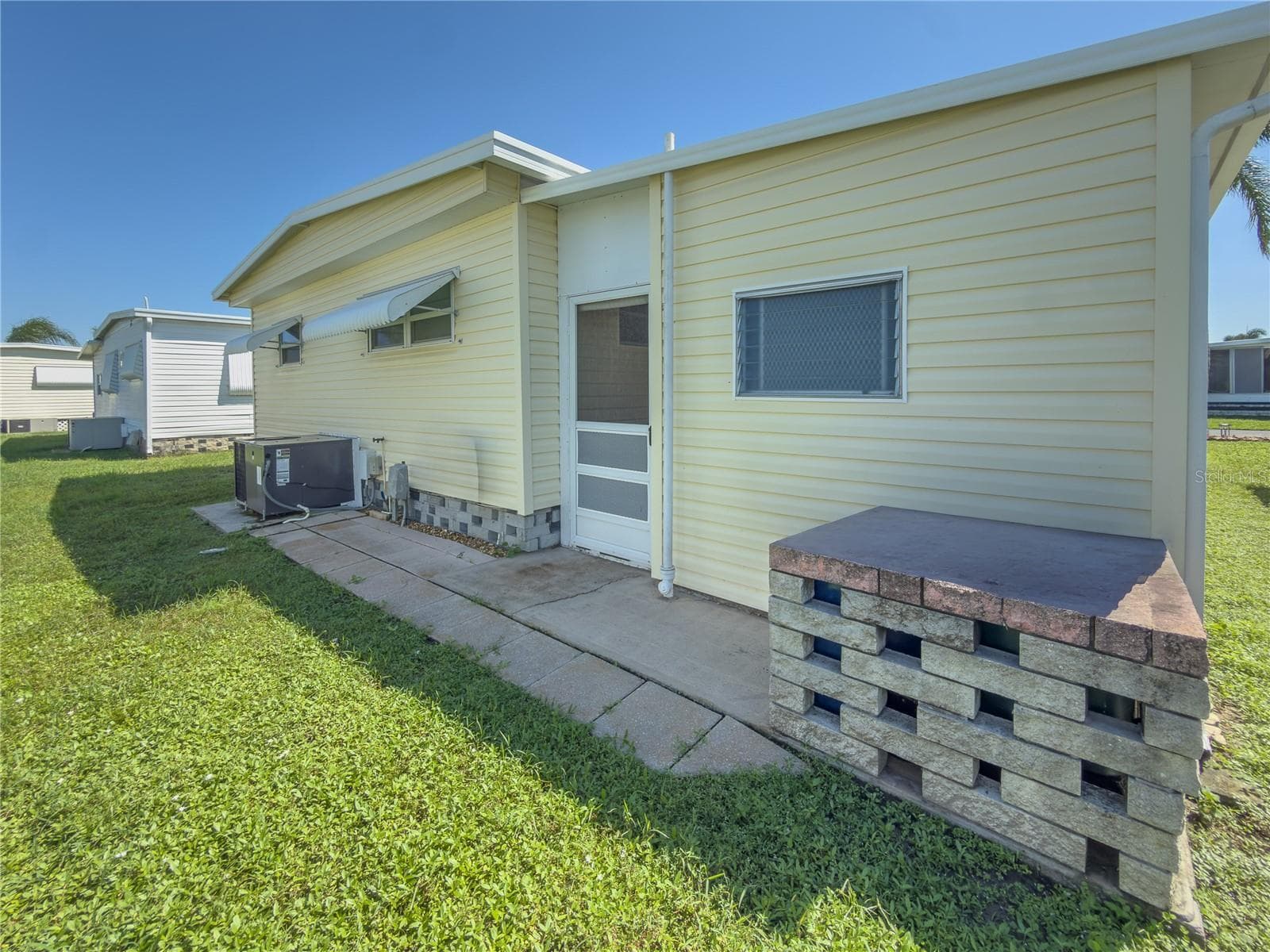 Mobile Home at 603 CYPRUS CT, BRADENTON, photo 30 of 34