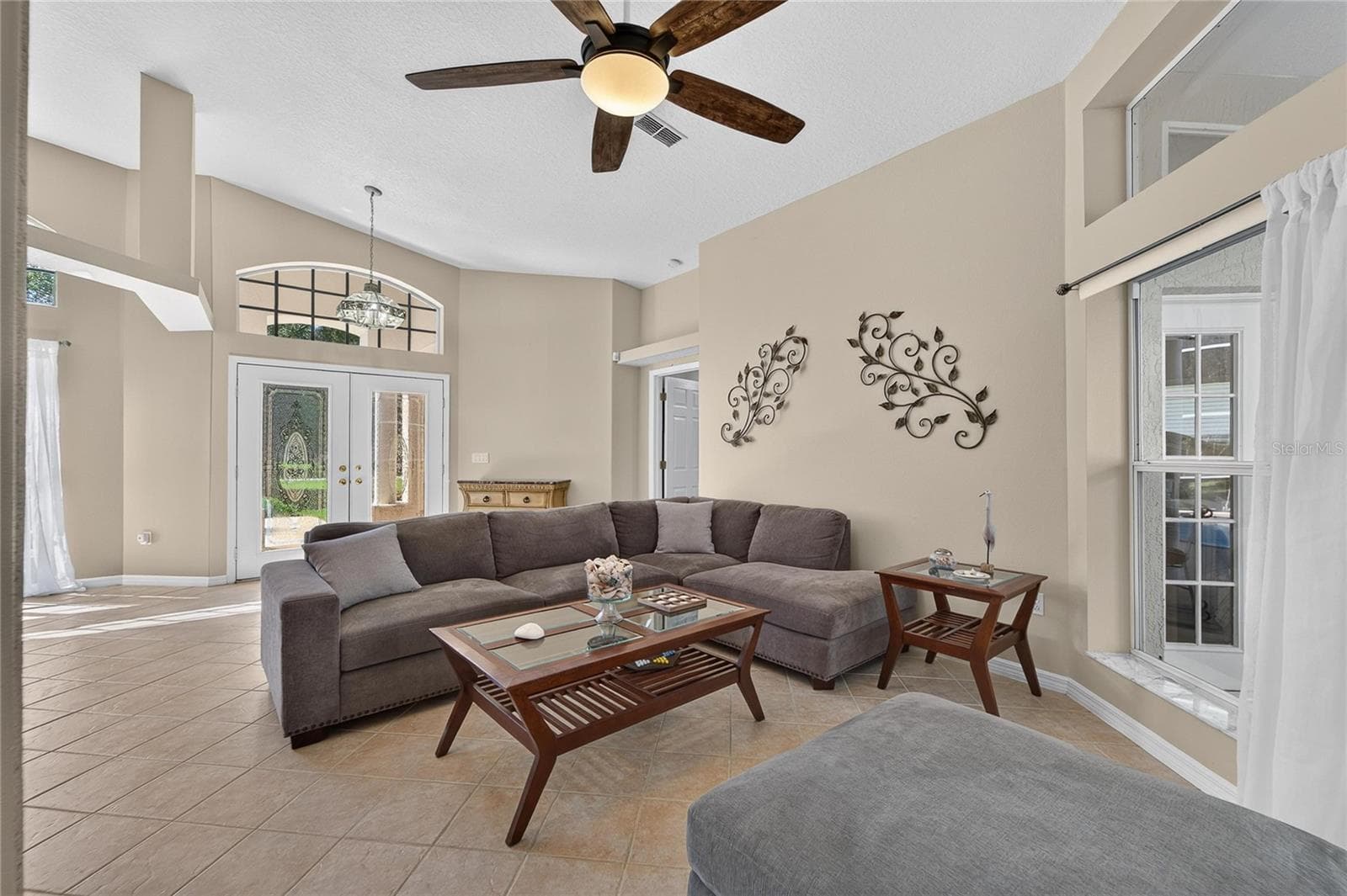 Single Family Residence at 28329 LINDENHURST DR, WESLEY CHAPEL, photo 12 of 78