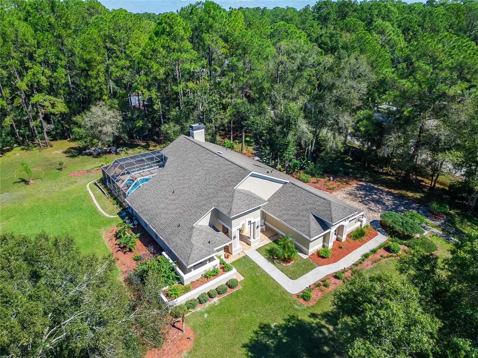Single Family Residence at 28329 LINDENHURST DR, WESLEY CHAPEL, photo 76 of 78