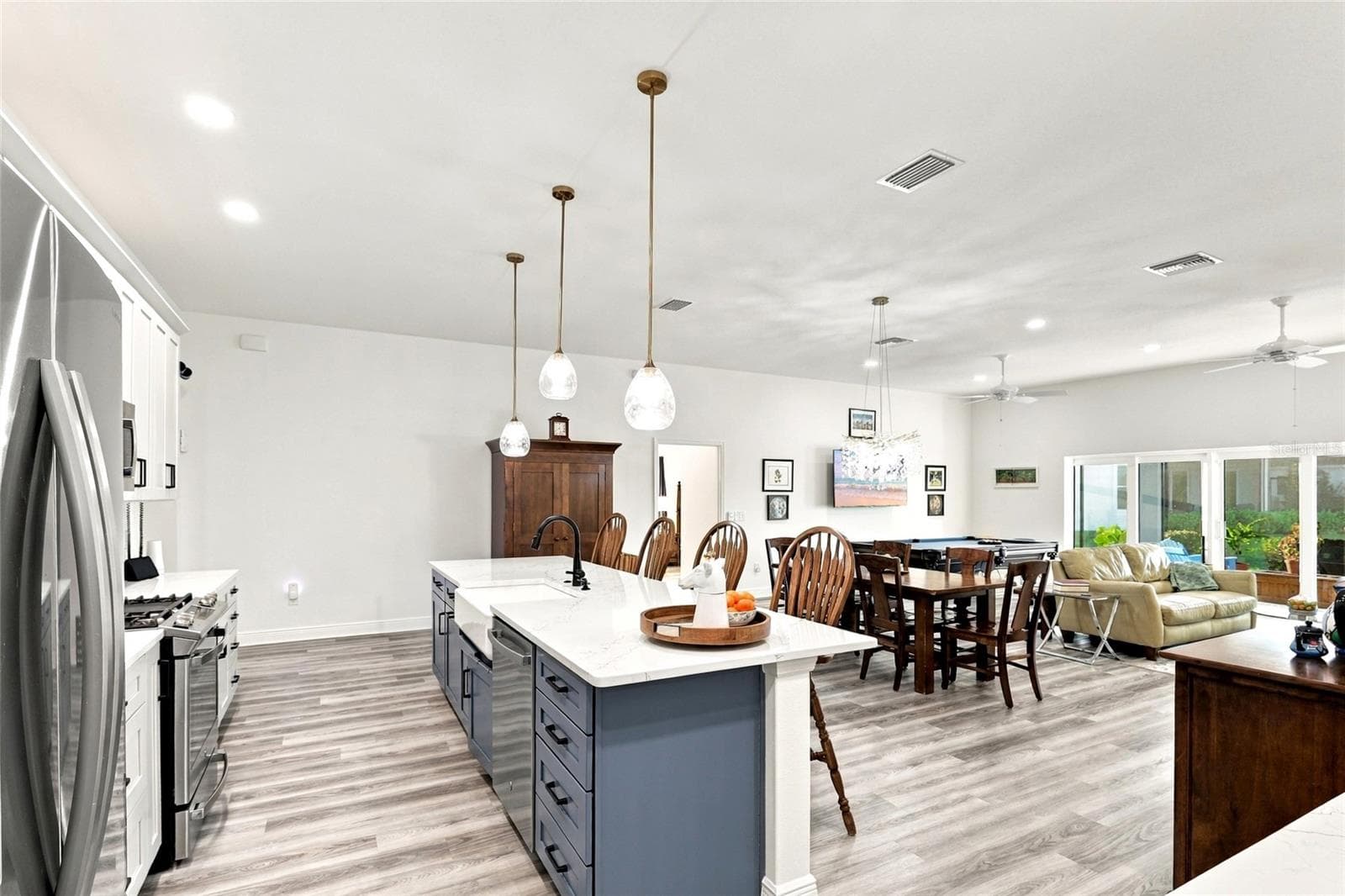 Main Living Area from Kitchen Corner - 614 LAKE CREEK CIR, THE VILLAGES