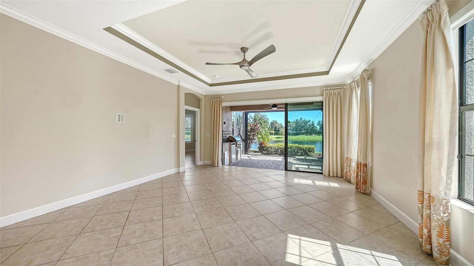 Single Family Residence at 13310 TORRESINA TER, BRADENTON, photo 8 of 54