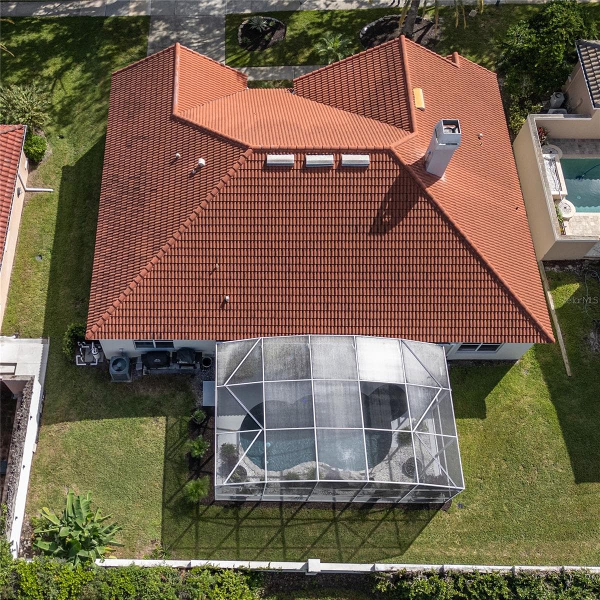 Large, spacious lot offering plenty of room for outdoor activities. - 1854 VISTA ROYALE BLVD, ORLANDO
