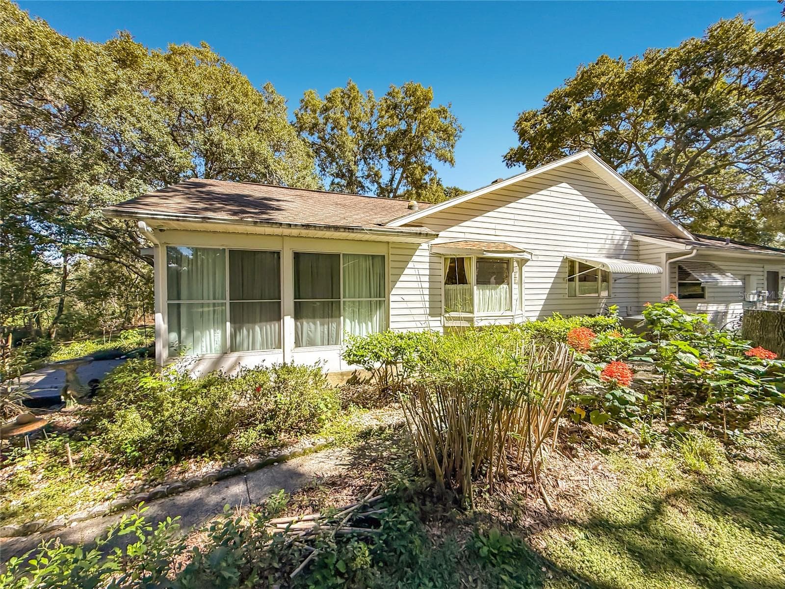 Single Family Residence at 1706 ORKNEY DR, LEESBURG, photo 47 of 55