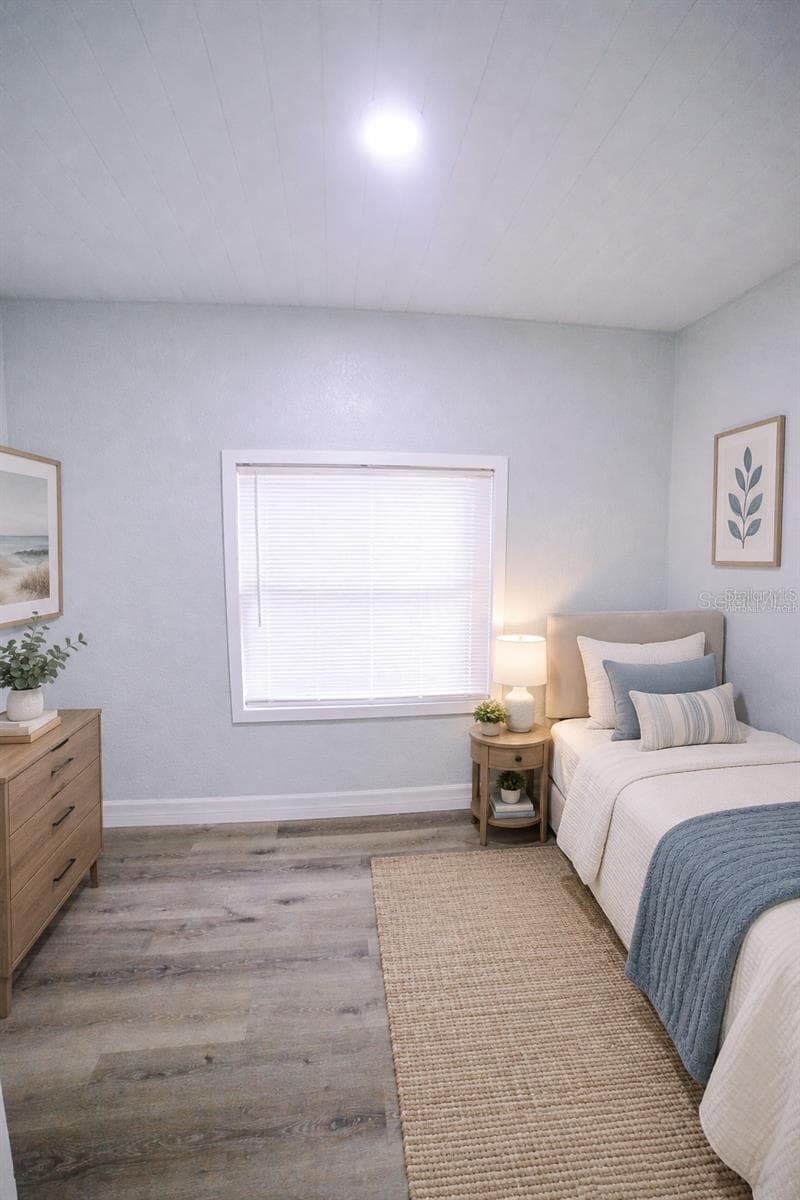 Virtually staged - 665 23RD AVE S, ST PETERSBURG