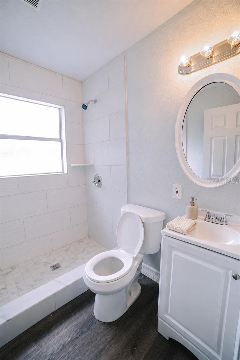 Virtually staged - 665 23RD AVE S, ST PETERSBURG