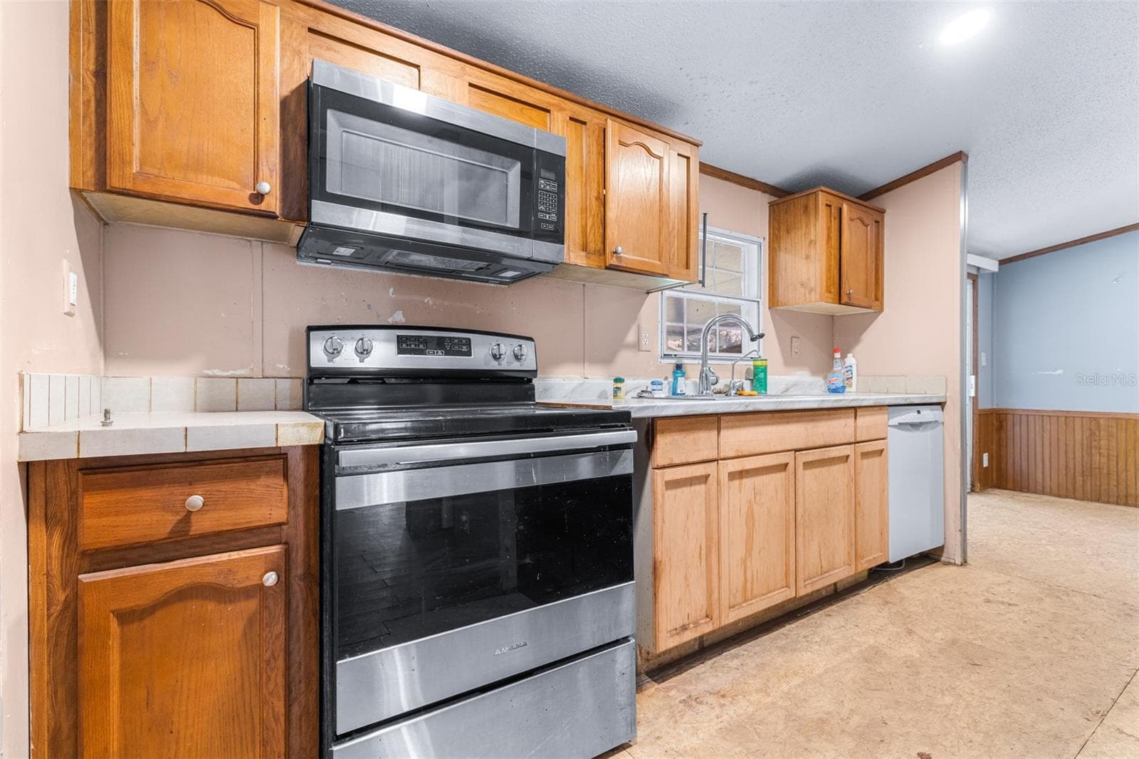 Manufactured Home at 14305 BALM BOYETTE RD, RIVERVIEW, photo 12 of 47