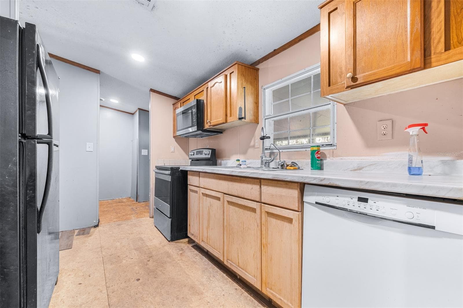 Manufactured Home at 14305 BALM BOYETTE RD, RIVERVIEW, photo 13 of 47